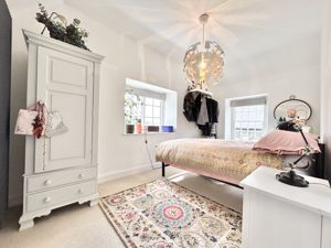 Photo 21- click for photo gallery